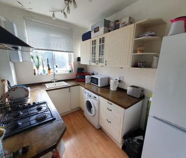Room in a Shared Flat, Nether Street, N3 - Photo 5