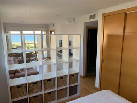 Piso de alquiler en Deportista Javier Cabanas, 9, PAU 5 - Photo 2