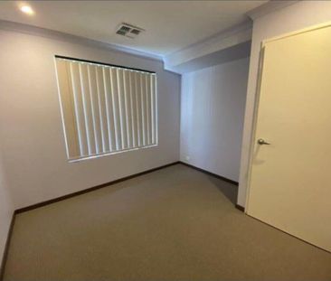 Secret Harbour - Photo 6