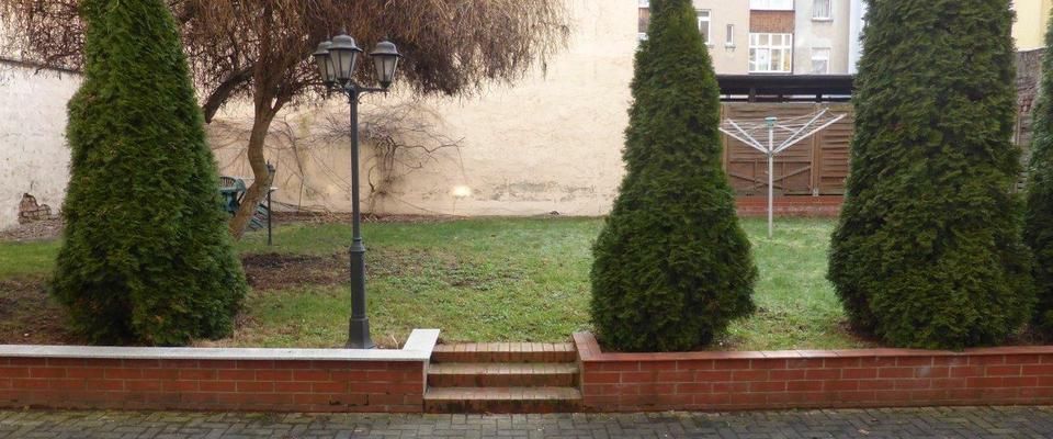 1-Raum-Wohnung (bei Bedarf mit Möbeln) - Photo 1