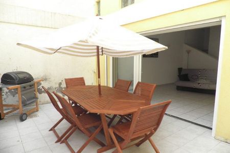 APPARTEMENT T3 BIS AVEC TERRASSE SIGEAN - Photo 3