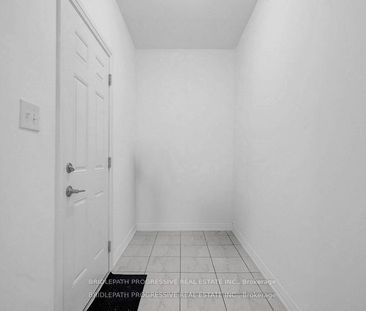 For Lease - 22 Alaskan Heights, Barrie, Ontario - Photo 3