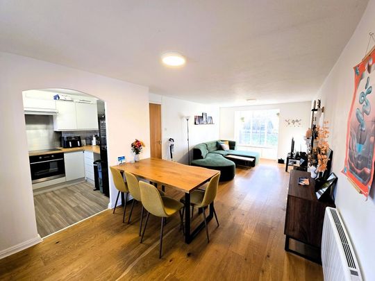 2 bedroom apartment to rent - Photo 1