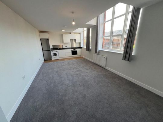 1 bedroom flat to rent - Photo 1