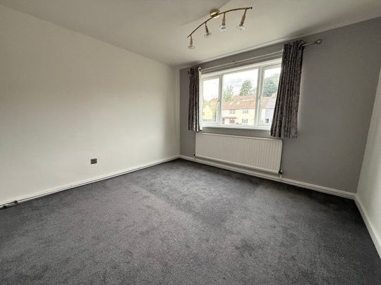 Princess Close, Nottingham, NG4 - Photo 1