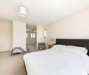 Austin Way, Bracknell, RG12 - Photo 5