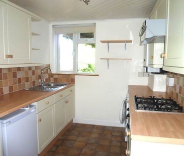 House to rent in Cherry Hinton Road, Cambridge, CB1 7DA - Photo 3