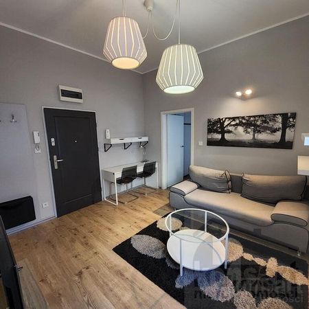 Komfortowe 2 pokoje w centrum z windą i piwnicą. - Фото 2