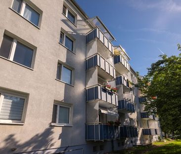 Attraktive 3 Zimmer-Erdgeschosswohnung mit Balkon in Merseburg Nord - Photo 4