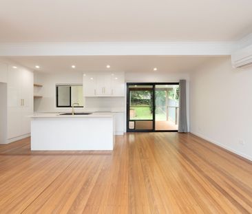 Luxury Living - Photo 4