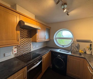 2 bedroom apartment to rent - Photo 6