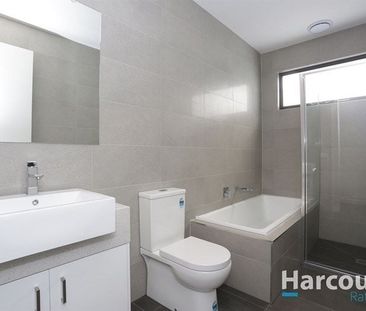 Modern 3-Bedroom Home with Stylish Features in Thomastown - Photo 5