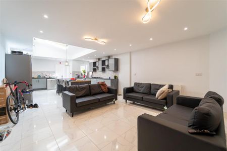8 bedroom house to rent - Photo 5
