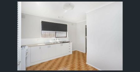 Charming Renovated Home in Central Melton – $385 per week - Photo 4