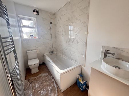 Lime Street, Sutton-In-Ashfield, NG17... - Photo 3