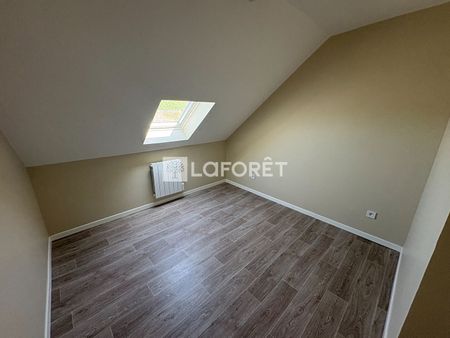 Appartement T4 près de PONT DE ROIDE VERMONDANS à louer - Photo 2
