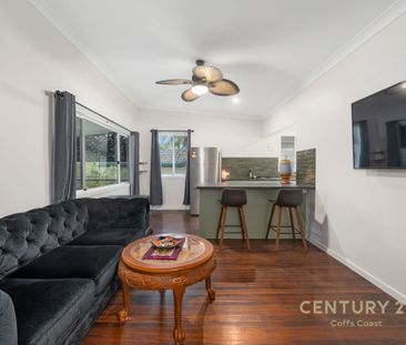 Choose Your Ideal Coastal Escape! 5 or 5a Diamond Head Drive, Sandy... - Photo 4