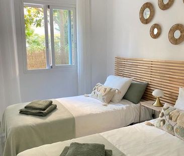 Luxury Apartment for rent in The Golden Mile, Spain - Photo 3