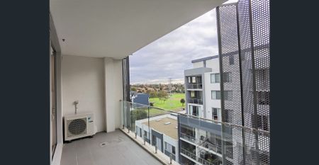 Modern 1-Bedroom Apartment – Canterbury’s Best Location! - Photo 2