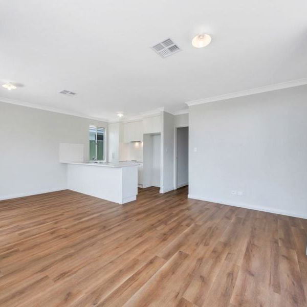 1 Plover Lane, Encounter Bay SA 5211 - House For Rent | Domain - Photo 1