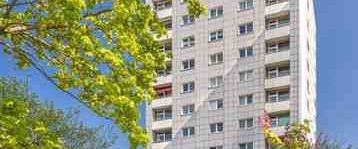 Hier macht wohnen Spaß: individuelle 3-Zimmer-Wohnung mit Dusche und offener Küche - Photo 1