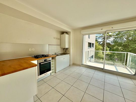 A Louer - Nantes Jardin Des Plantes - Appartement 2 Pièces De 43.05 M² - Photo 1