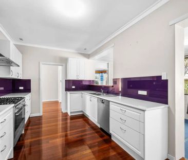 30 Potts Street, Melville WA 6156 - Photo 2