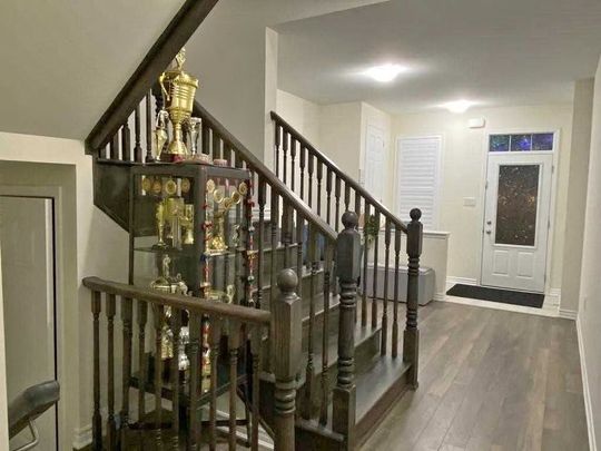 For Lease - 21 Circus Crescent, Brampton, Ontario - Photo 1