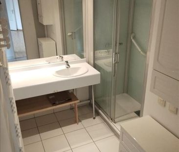 2 pièces - 46,3 m² - 2ème étage - Colocation non autorisée - Photo 2