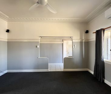 Family home in great location - Photo 1