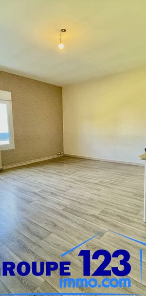 Location Appartement 4 pièces 83m² AUXERRE 89000 - Photo 1