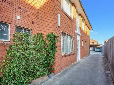 9/8 Yangoora Road, Belmore NSW 2192 - Apartment For Rent | Domain - Photo 2