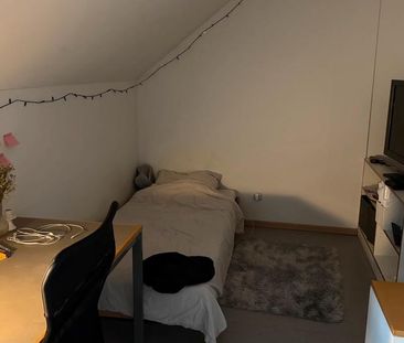 Zimmer in einer Studenten-WG zur Untermiete - Foto 1