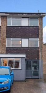 Surbiton, KT5 - Photo 4