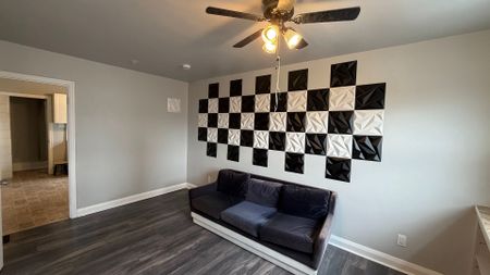 For Lease - 15191 Yonge Street Unit# 1, Aurora, Ontario - Photo 4