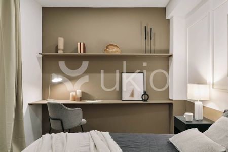 4 room luxury Apartment for rent in Barcelona, Spain - Photo 3