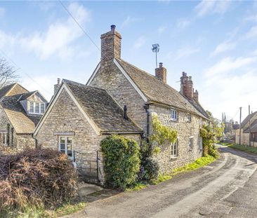 An extremely well presented charming character cottage situated in ... - Photo 2