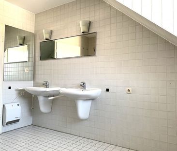 Pullach - Frisch Renoviert -2-Zimmerwhg., Küche, Bad/WC, Flur, Balk... - Photo 4