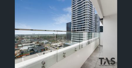 STYLISH & MODERN ONE BEDROOM + STUDY AWAITS YOU! - Photo 4