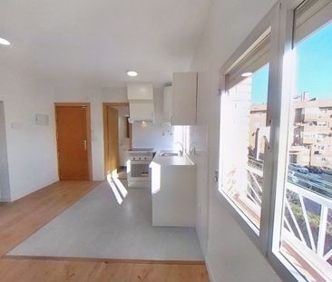 Piso de alquiler en Casco Histórico de Vallecas - Photo 1