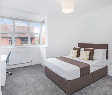 4 bedroom terraced house to rent - Photo 4