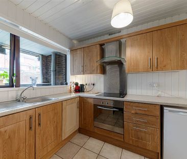 73 Glenbank Drive, Belfast , BT14 8BJ - Photo 5