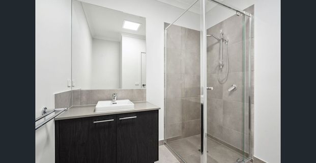 Contemporary Comfort in a Serene Setting - Photo 1