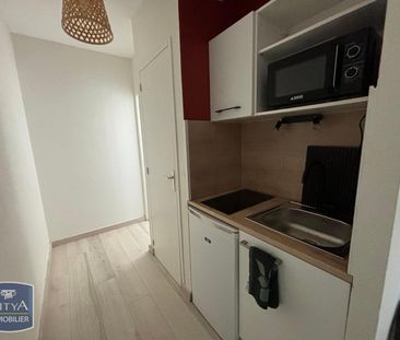 Location Appartement 1 pièce 21m² NIORT 79000 - Photo 3
