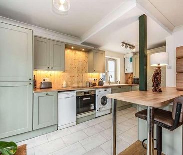 Abbotts Court, Park Road, Winchester, SO23 - Photo 6