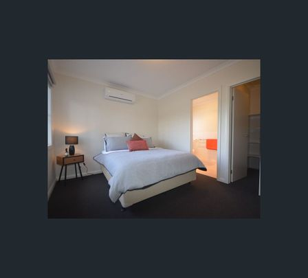 21a Smith St, North Bendigo, Vic 3550 - Photo 1