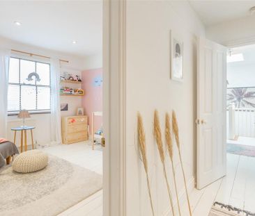 2 bedroom maisonette to rent - Photo 6