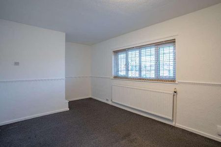 Constable Road, Northfleet, Gravesend, Kent, DA11 - Photo 2