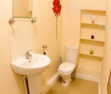 Flat A, 364 High Street - Photo 4