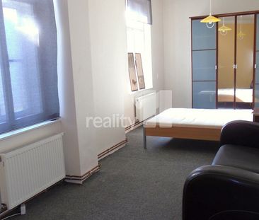 Pronájem bytu 1+1 31 m² - Фото 1